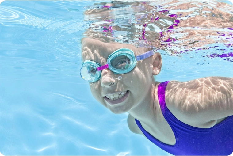 Protezione UV per gli occhi sensibili dei bambini