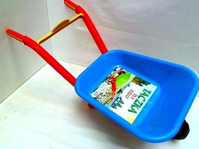Carriola in plastica per sabbia