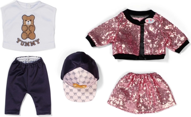 Abbigliamento completo per bambola