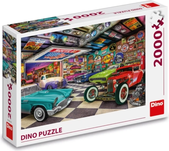 Garage retrò pieno di auto d’epoca