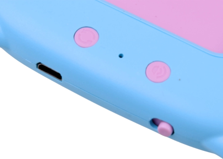 Comandi con un solo tocco e ricarica via USB