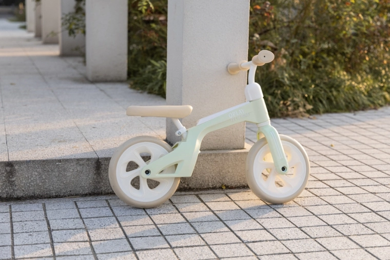 Ruote EVA da 10" silenziose per una guida confortevole