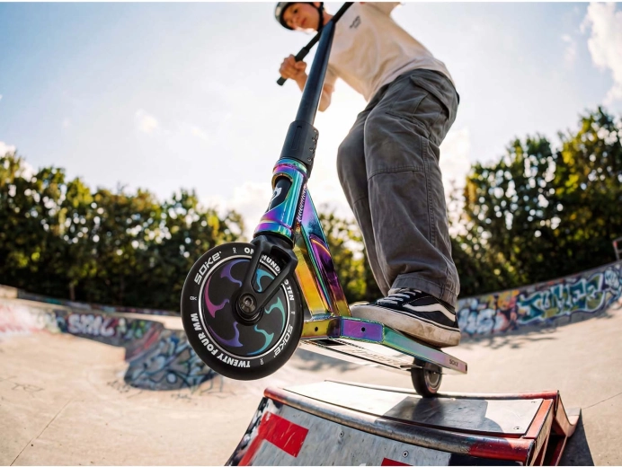 Deck boxed largo per grind stabili