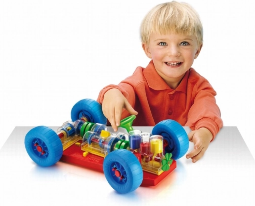 Divertimento per piccoli costruttori