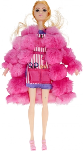 Pelliccia elegante e outfit moderno