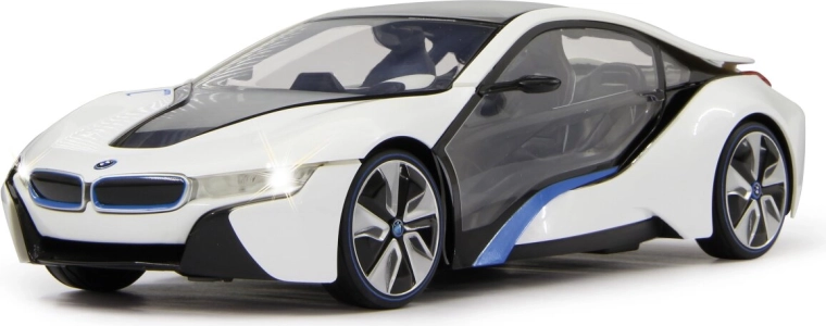 Modello BMW i8 finemente realizzato