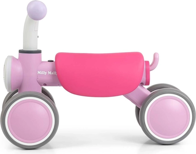 Design stabile a quattro ruote per i primi passi alla guida