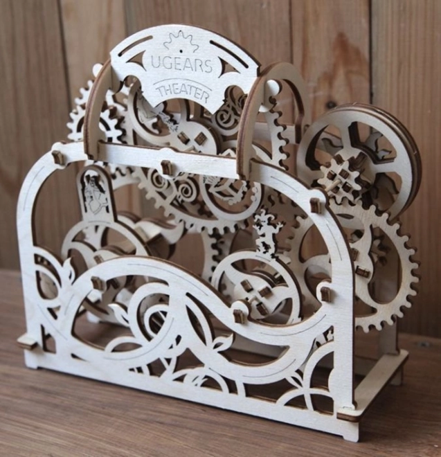 Gioco creativo e decorazione in legno naturale