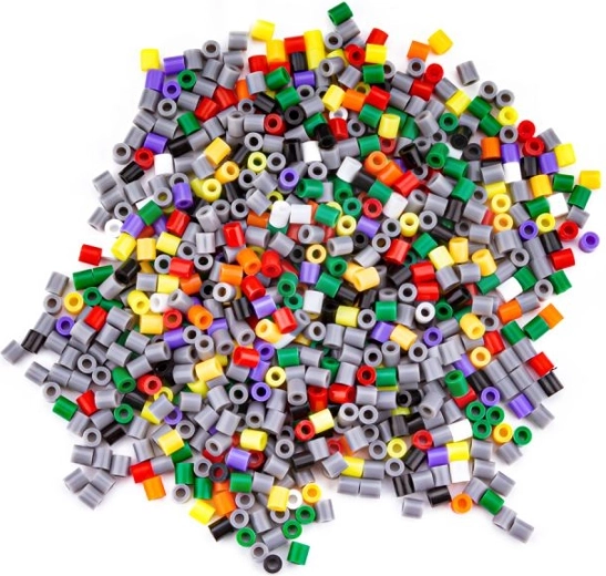 Perline colorate per la creazione creativa