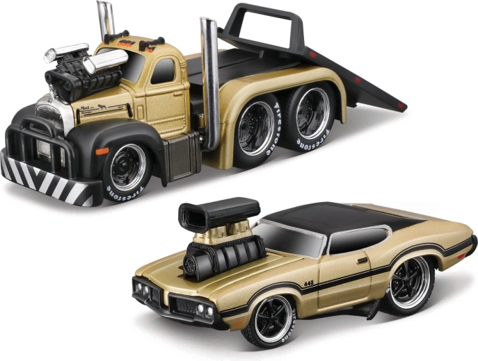Maisto Muscle Transports 1953 Mack B-61 pianale con 1970 Oldsmobile 442 1:64