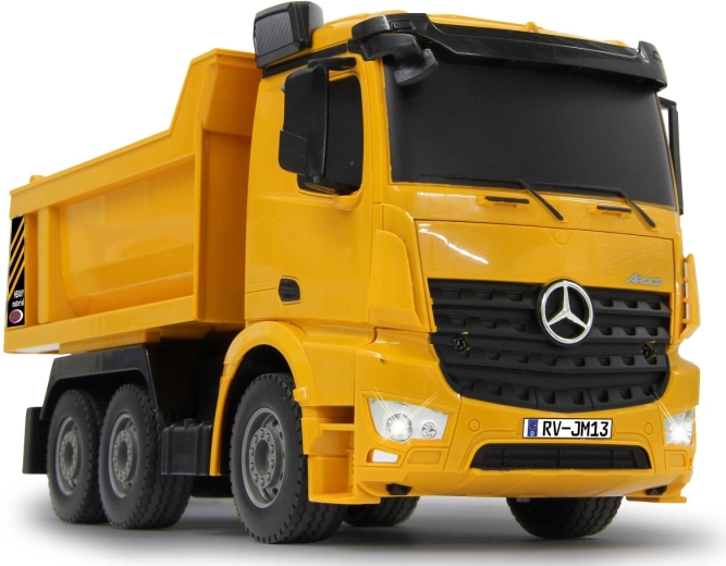 Licenza ufficiale Mercedes-Benz e dettagli curati