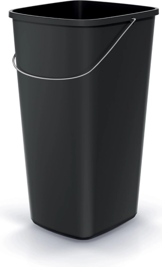 Pratica maniglia in metallo per un facile trasporto