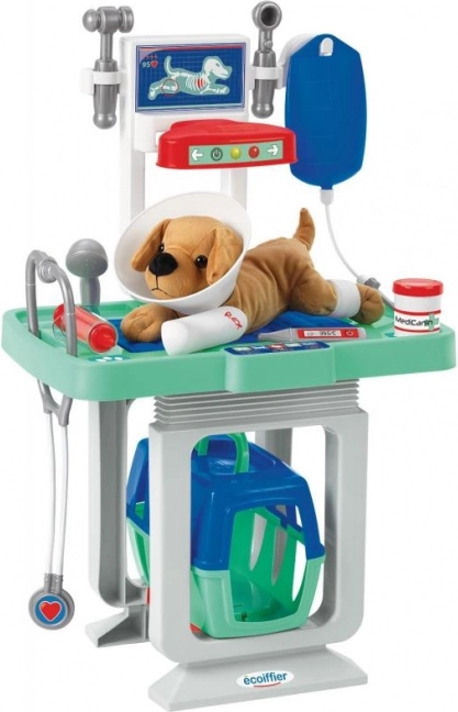 Clinica veterinaria ECOIFFIER con cagnolino di peluche e accessori