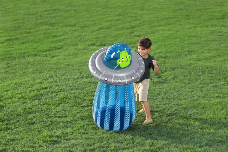 Pupazzo da boxe che ritorna in posizione