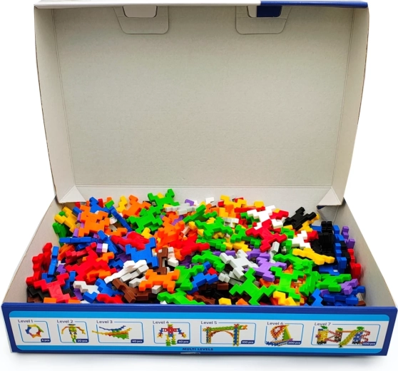 250 pezzi colorati per un gioco creativo