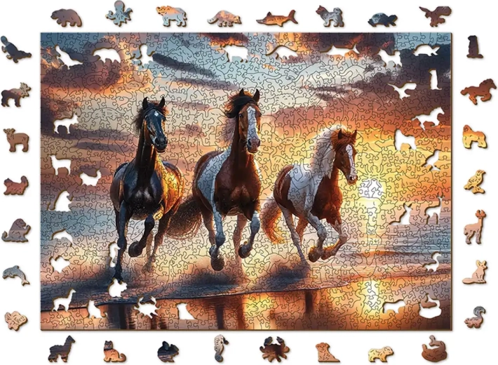 Incantevole motivo di cavalli selvaggi
