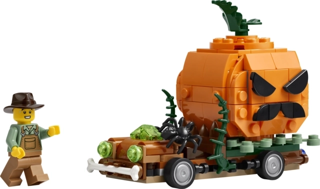 Grande zucca con dettagli spaventosi