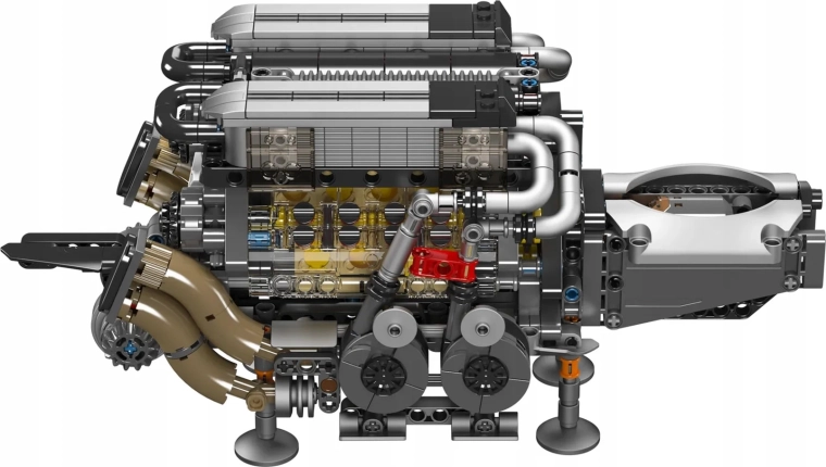 Motore W16 realistico