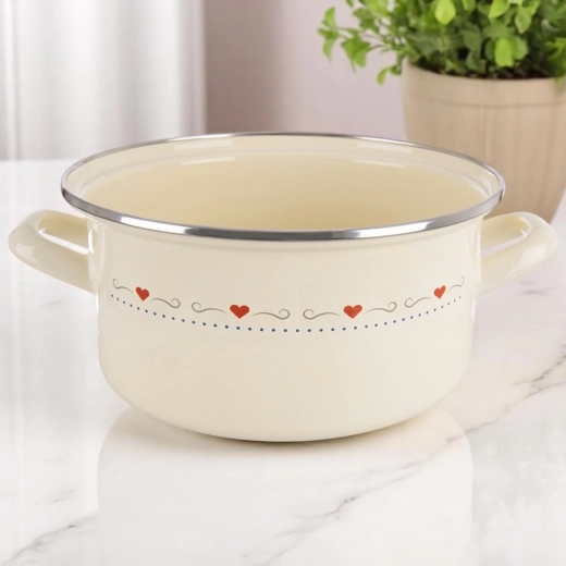 Cottura versatile su tutti i tipi di piani cottura