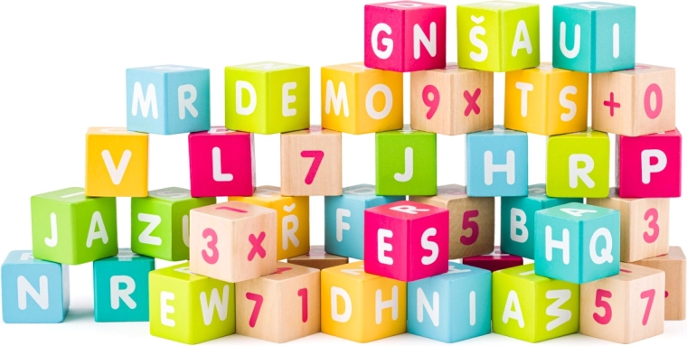 Blocchi colorati con lettere e numeri