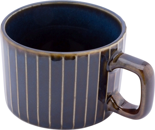 Capacità pratica da 220 ml per caffè e tè di tutti i giorni