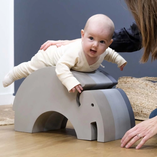 Gioco di equilibrio che cresce con il bambino
