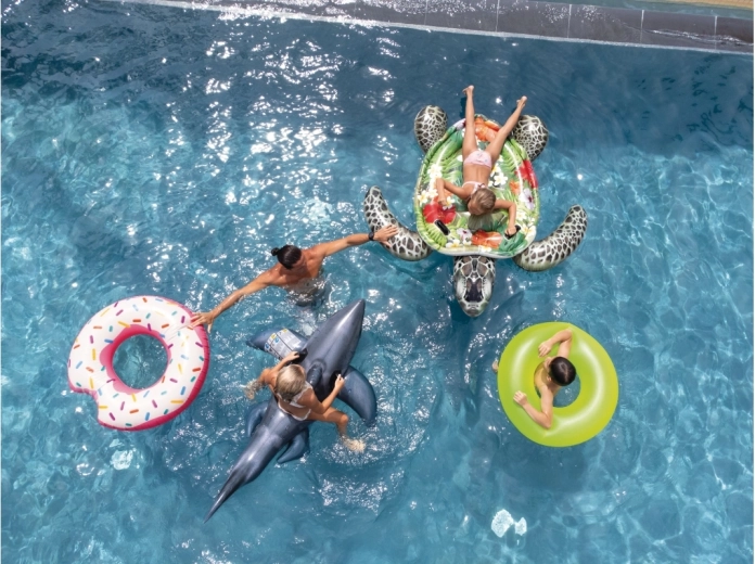 Superficie confortevole per sdraiarsi e giocare