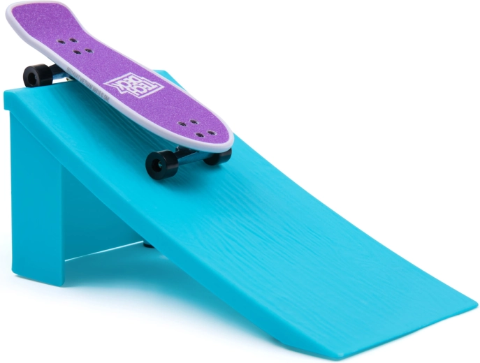 Rampa al neon per allenare i trick