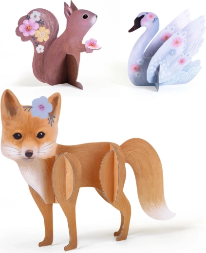 Decorazioni in legno con animaletti da esporre