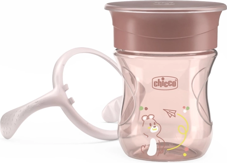 Cresce con il bambino: da tazza a bicchiere aperto