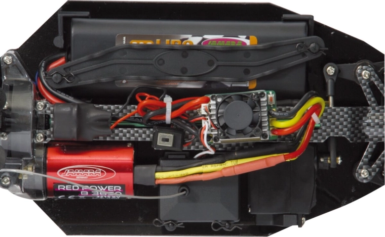 Prestazioni brushless e telaio regolabile