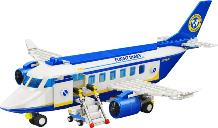 Due modelli da un unico set: aereo o robot