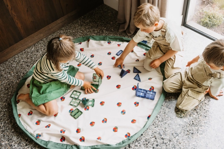 Ampia e comoda superficie di gioco 140 cm