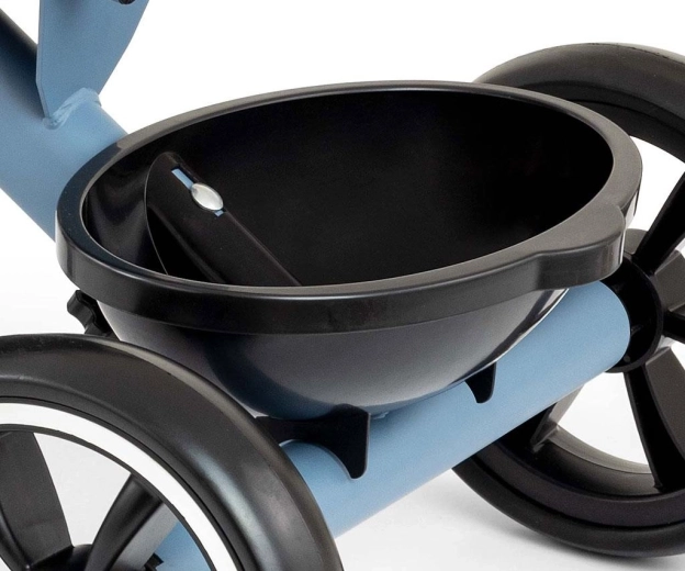 Due cestini per giochi e piccoli oggetti