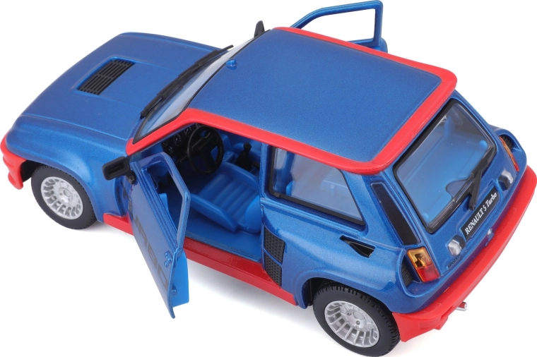 Porte apribili e interno realistico