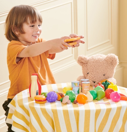 Stimola fantasia e abilità sociali