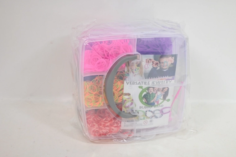 Kit creativo per realizzare braccialetti in valigetta, circa 3500 pezzi