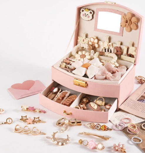 Portagioie con accessori per capelli