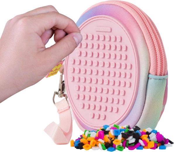 Astuccio rotondo Pixie Crew rosa con motivo cuore e zampina