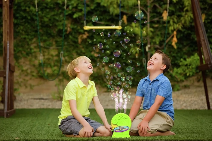 Soluzione per bolle Gazillion inclusa nella confezione