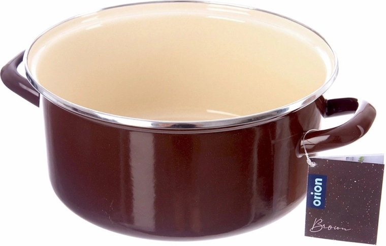 Compatibile con tutti i tipi di fornelli e con il forno