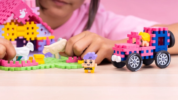 Incastro facile, pezzi resistenti