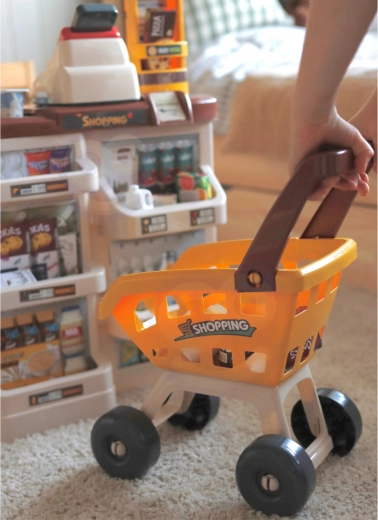 Carrello della spesa con ruote