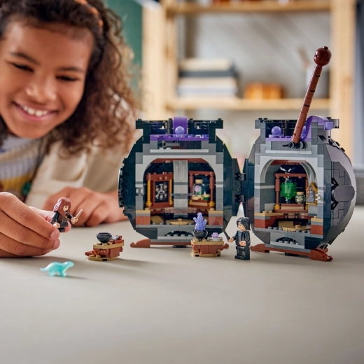 Calderone apribile con aula segreta