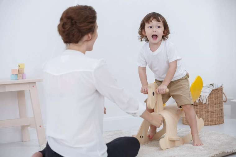 Un dondolio che diverte i bambini