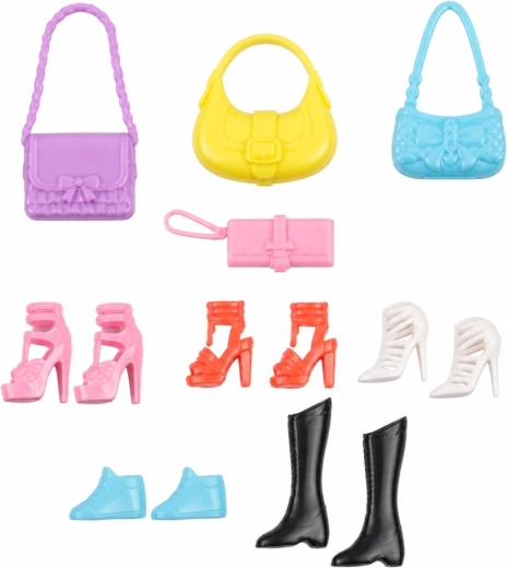 Ricco set di borse e scarpe per nuovi outfit