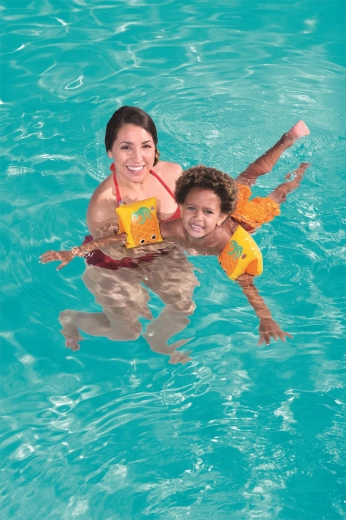 Aiuto nell’apprendimento del nuoto e nel galleggiamento