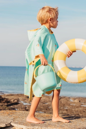 Poncho da spiaggia per bambini Quut con cappuccio Banana Blue