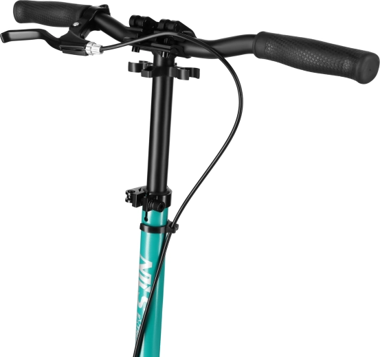 Manubrio regolabile in altezza e freno a mano per maggiore controllo