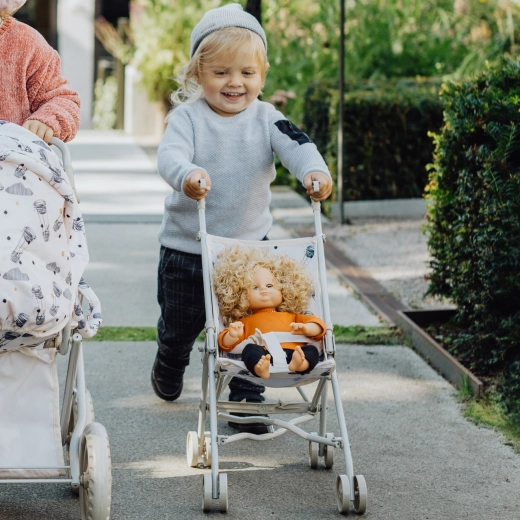 Passeggino leggero che i bambini spingono facilmente